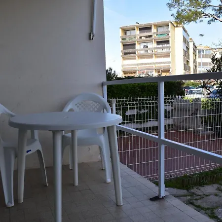 Studio Balaruc-Les-Bains, 1 Piece, 3 Personnes - Fr-1-534-49 * Balaruc-les-Bains