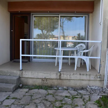 Studio Balaruc-Les-Bains, 1 Piece, 3 Personnes - Fr-1-534-49 Balaruc-les-Bains